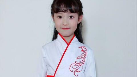 吃瓜娱乐手势舞,跟随吃瓜娱乐手势舞，一起摇摆快乐时光